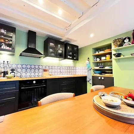 10th Arrondissement Cozy Retreat Appartamento